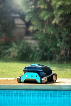 Dolphin Liberty 400 Zwembadrobot 11 Dolphin Liberty 400 Zwembadrobot -Professionele winkel voor zwembadartikelen 1900 1267 liberty200 300 400 3 1