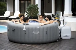 Bestway Lay-Z Spa Santorini HydroJet Pro Opblaasbare Spa - 7 Persoons 23 Bestway Lay-Z Spa Santorini HydroJet Pro Opblaasbare Spa - 7 Persoons -Professionele winkel voor zwembadartikelen 800 1200 60075 dsc09663