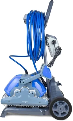 Dolphin Supreme M400 Pro Zwembadrobot 17 Dolphin Supreme M400 Pro Zwembadrobot -Professionele winkel voor zwembadartikelen img 9289 edit